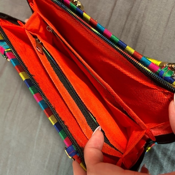 Vintage Rainbow Floral Embroidered Clutch Women’s Purse - Picture 5 of 5